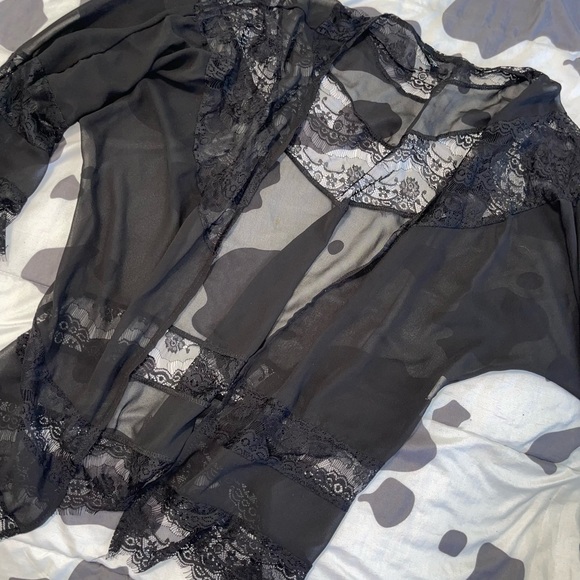 Black cardigan - Picture 2 of 2